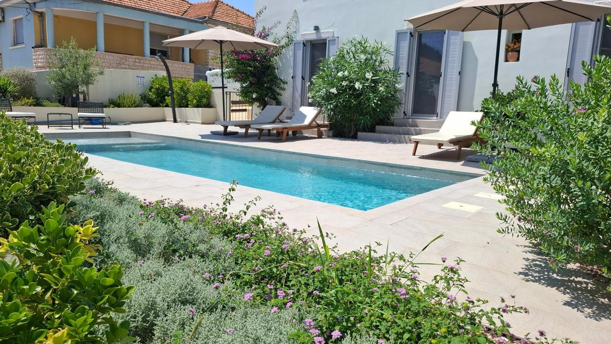 Villa Mira With A Heated Pool And A Sea View Božava Dış mekan fotoğraf