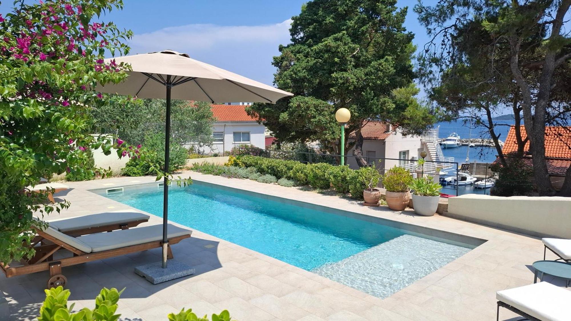Villa Mira With A Heated Pool And A Sea View Božava Dış mekan fotoğraf